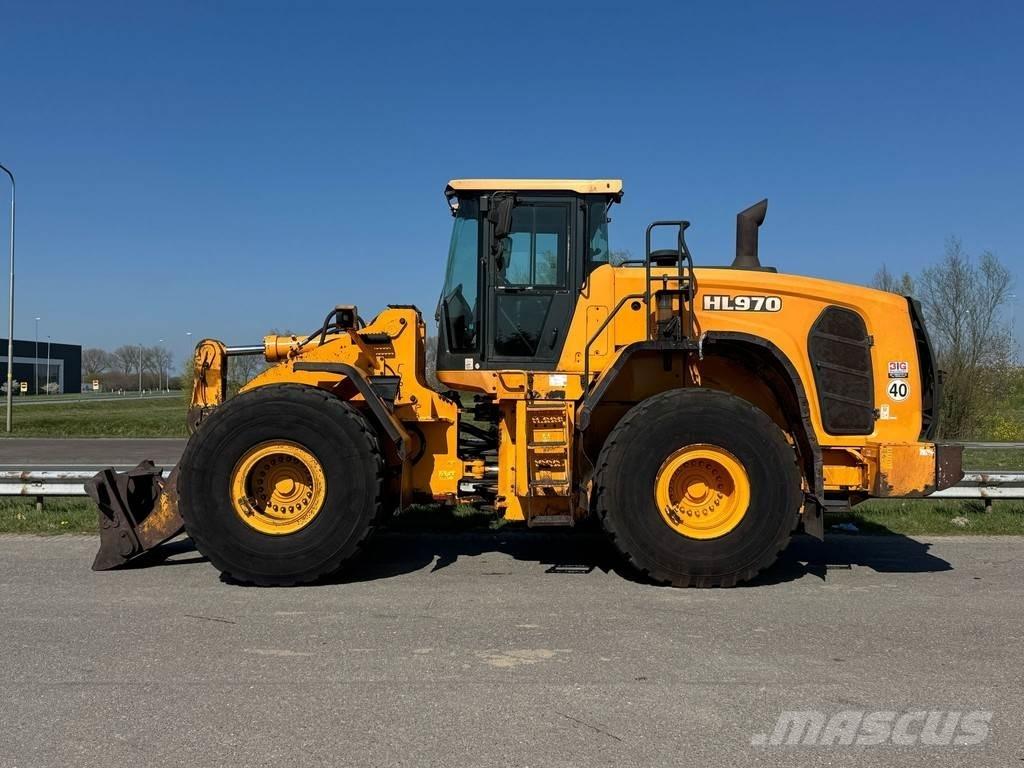 Hyundai HL970 Колесни товарачи