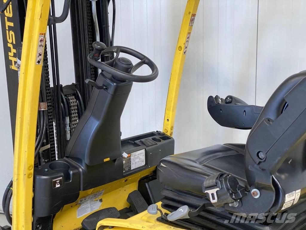 Hyster J2.0XNT LWB Електрически вилични кари-повдигачи