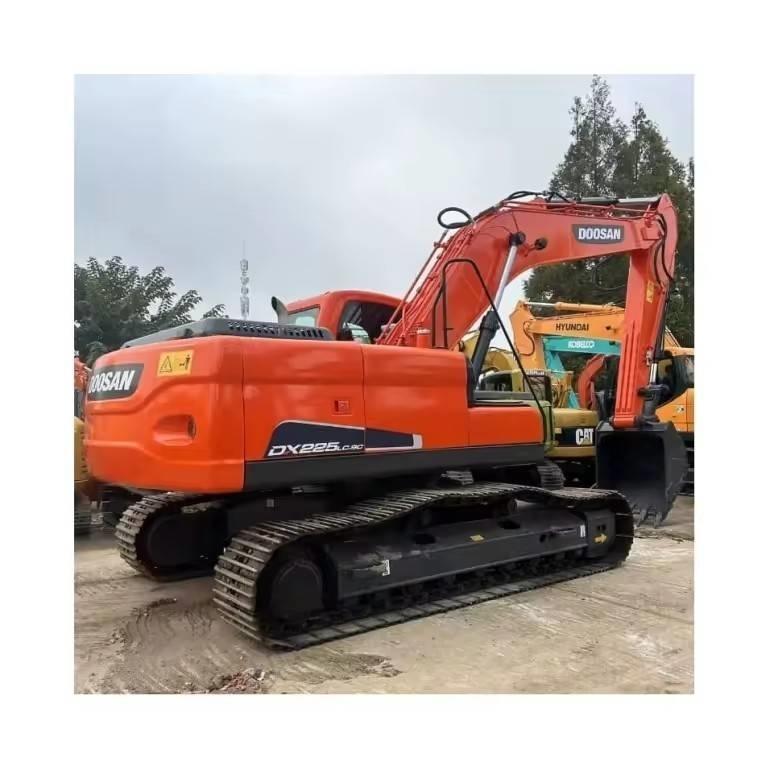 Doosan DX 225 LC-9C Верижен екскаватор