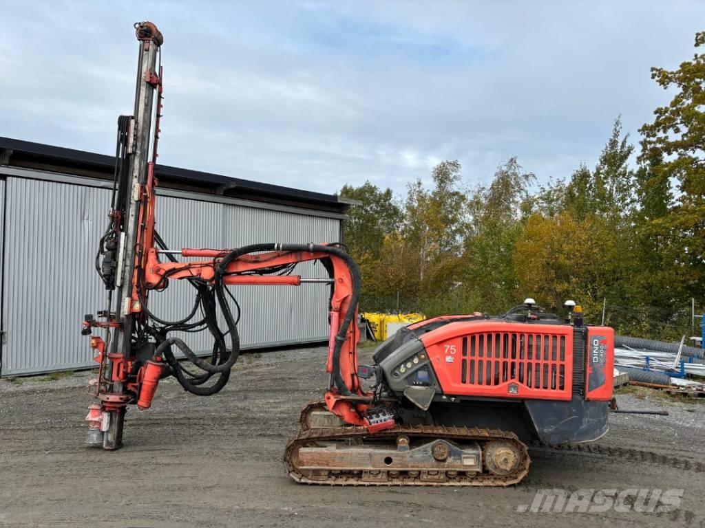Sandvik Dino DC400Ri Апаратура за повърхностна редова сеидба