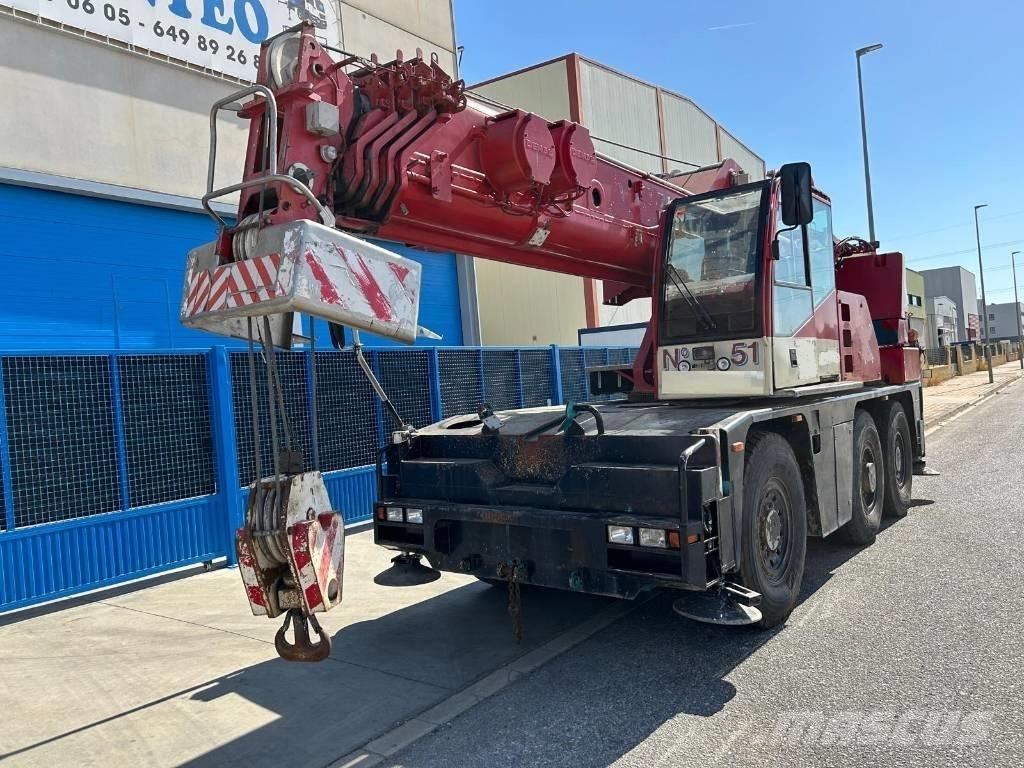 Demag AC 40-1 City Всъдеходни кранове