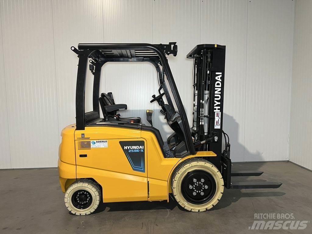 Hyundai 25BE-X Електрически вилични кари-повдигачи