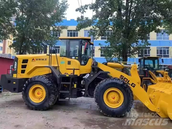 SDLG 956F Колесни товарачи