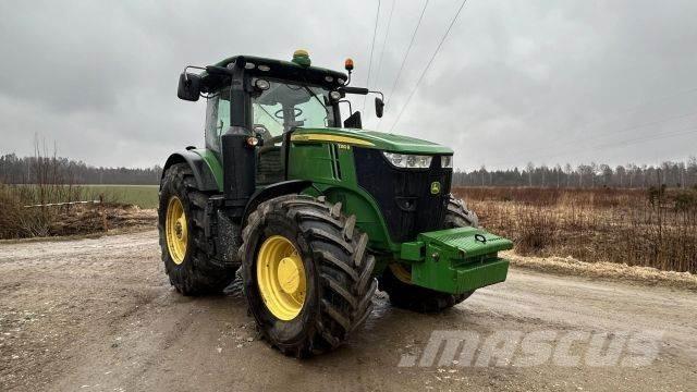 John Deere 7250R Трактори