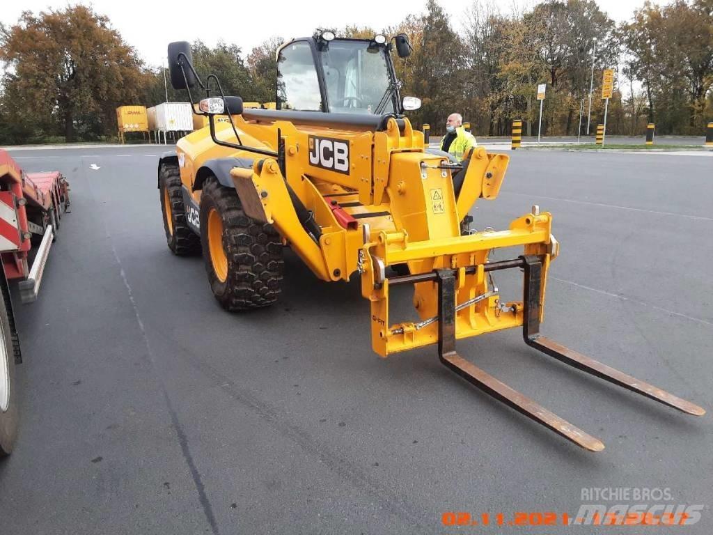 JCB 540-140 Телескопични товарачи
