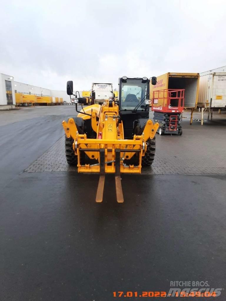 JCB 540-140 Телескопични товарачи