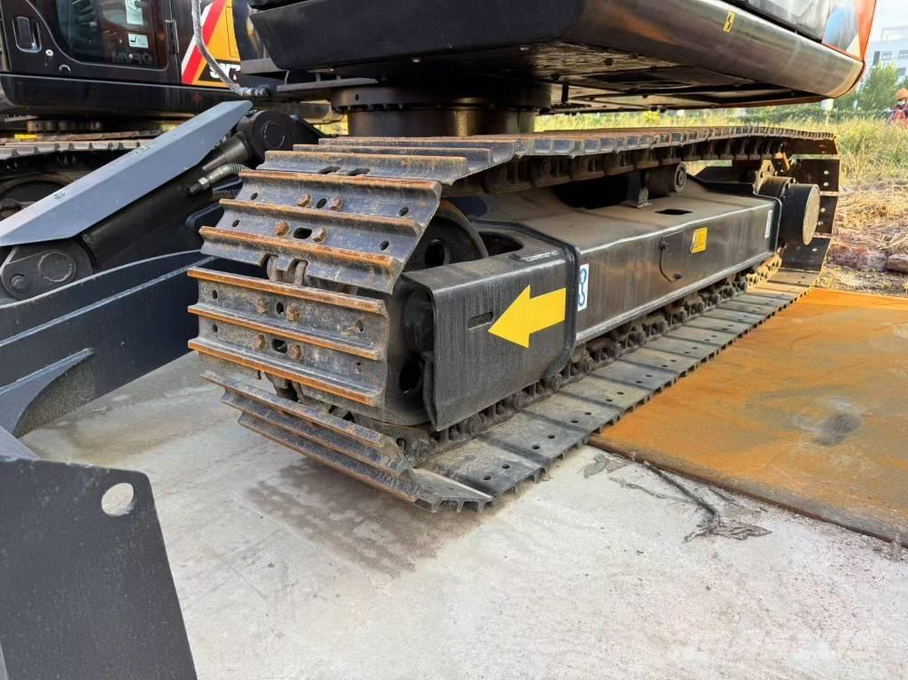 Hitachi 70 Верижен екскаватор