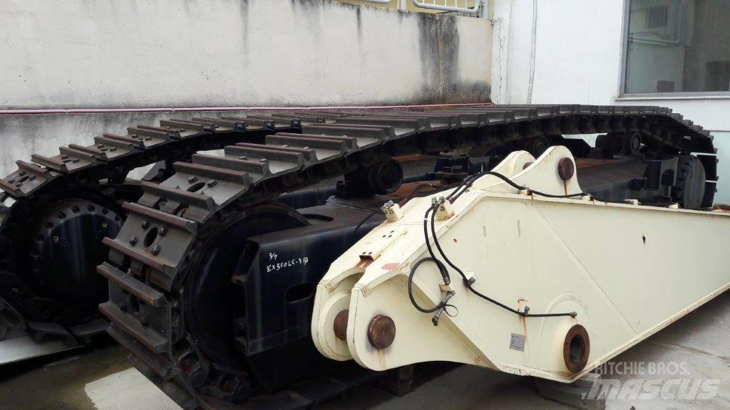 Hitachi ZX 450-3 Шаси