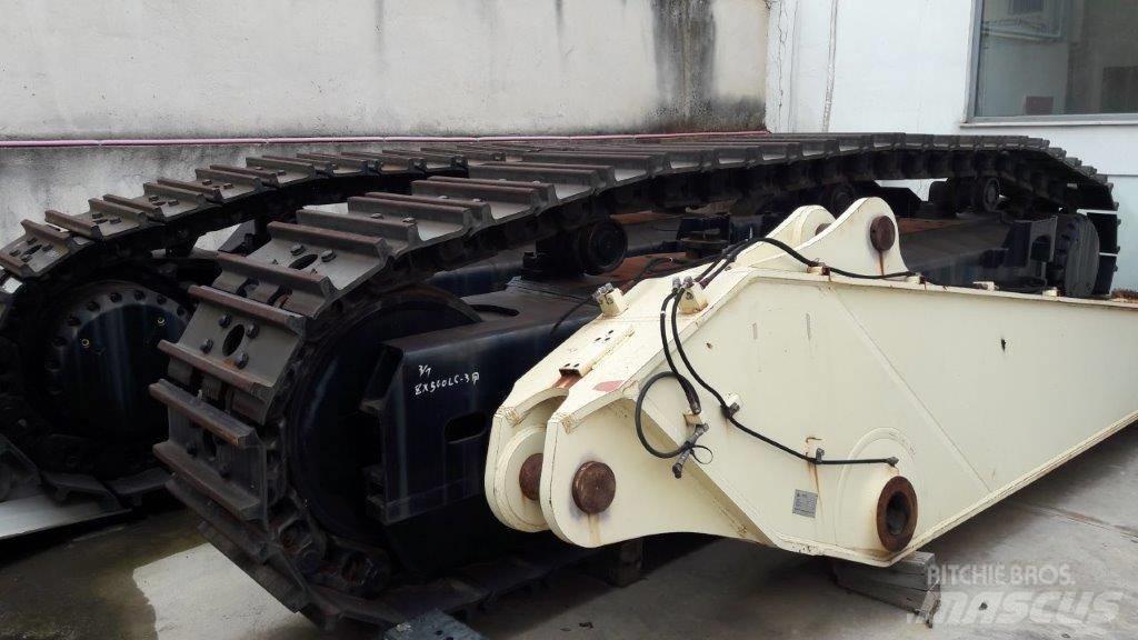 Hitachi ZX 450-3 Шаси