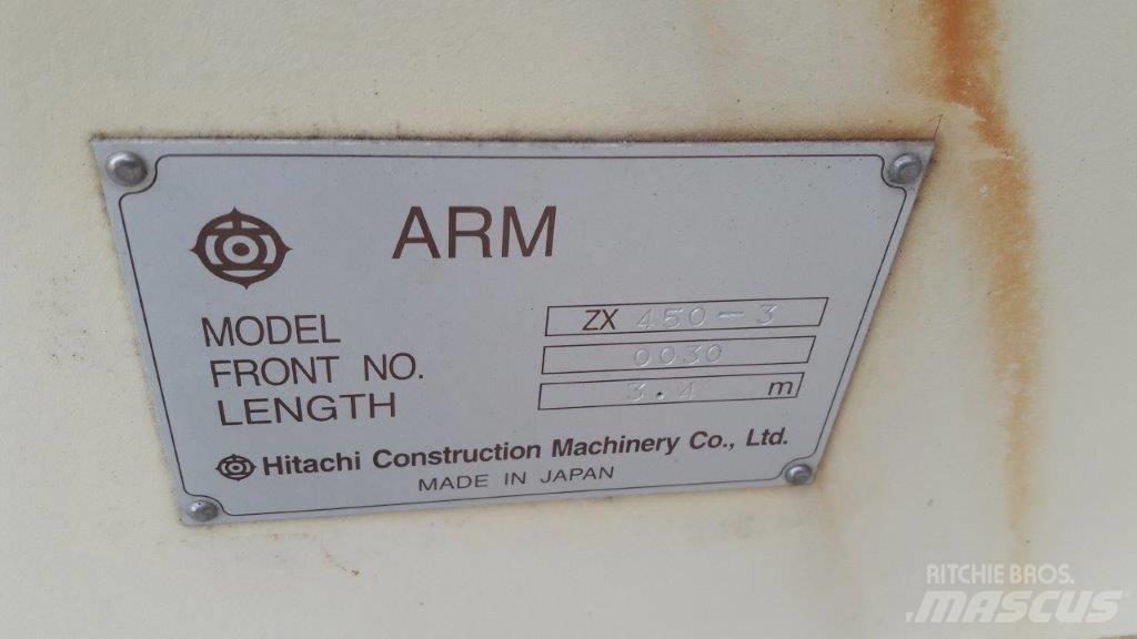 Hitachi ZX 450-3 Шаси