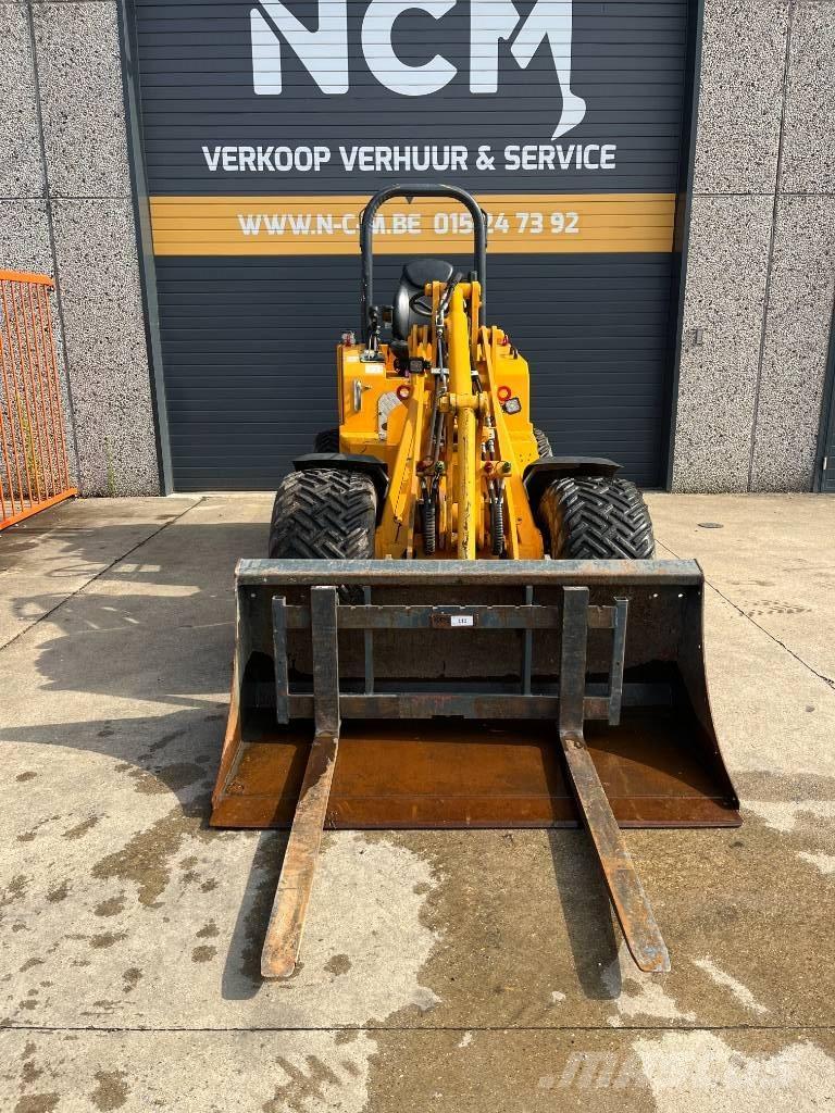 Knikmops KM 250 Колесни товарачи