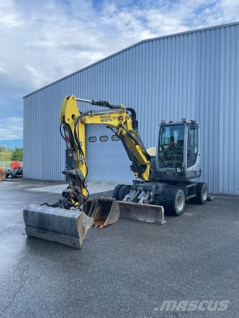 Wacker Neuson W65 Колесни екскаватори