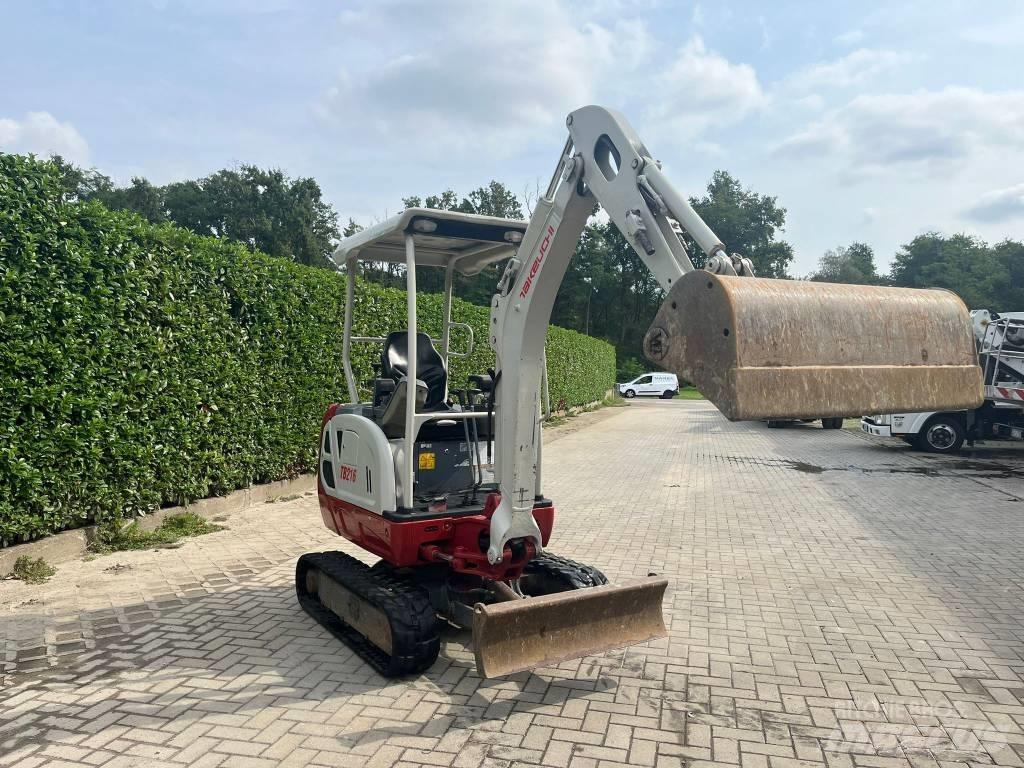 Takeuchi TB 216 Мини екскаватори < 7 т