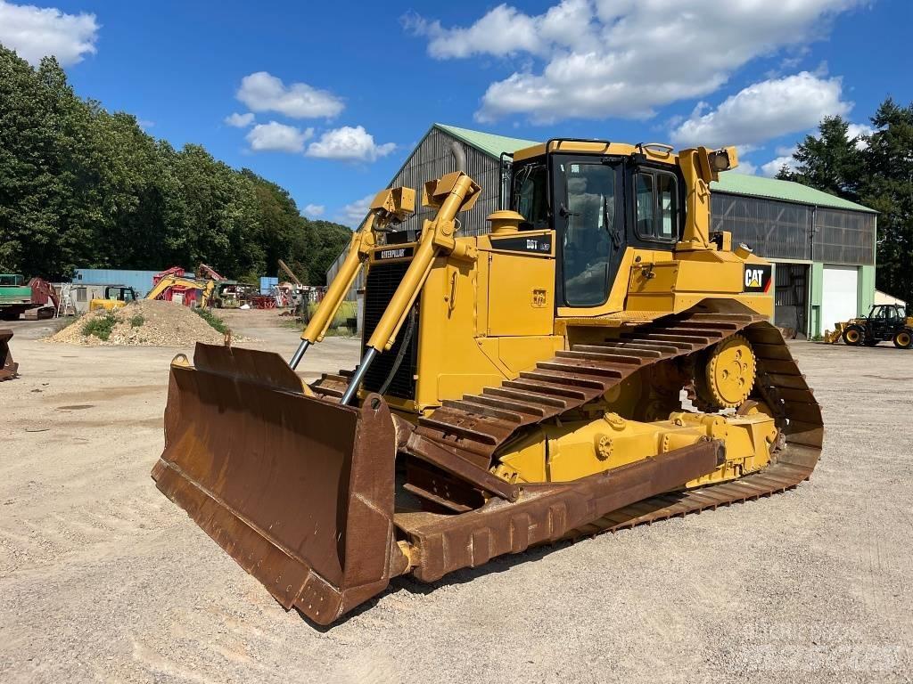 CAT D 6 T LGP Верижни булдозери
