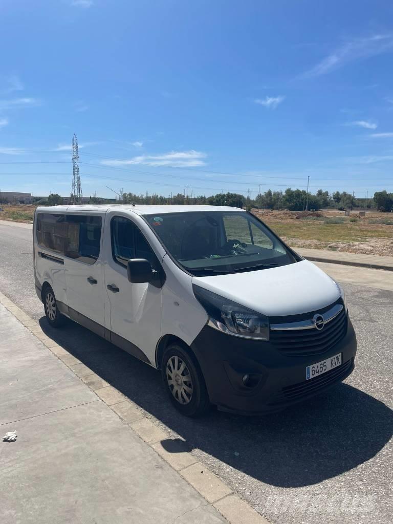 Opel VIVARO Ванове за доставки