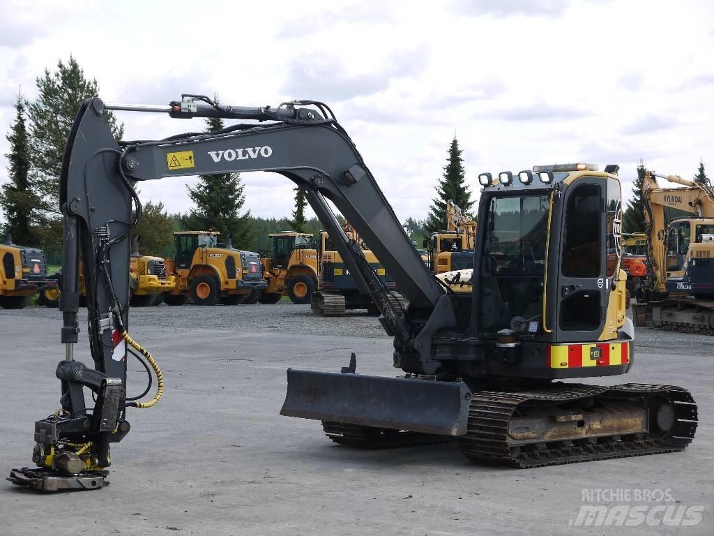 Volvo ECR 88 D Средни екскаватори 7т - 12т