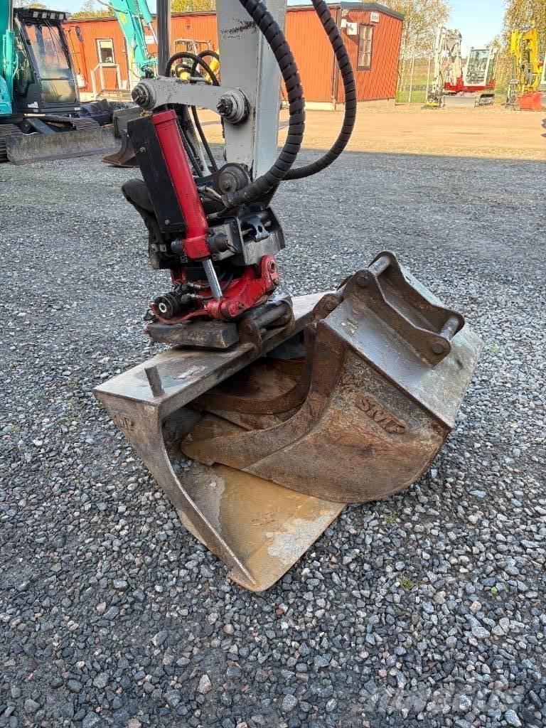 Takeuchi TB153FR Мини екскаватори < 7 т