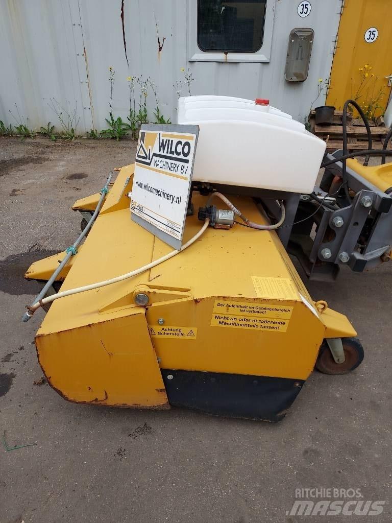 CAT 906/7/8 Автоматични метачки с четки