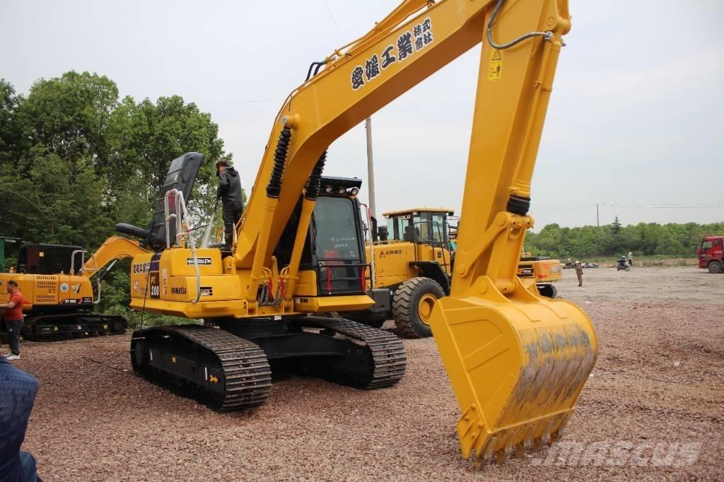 Komatsu PC 200-8 Верижен екскаватор