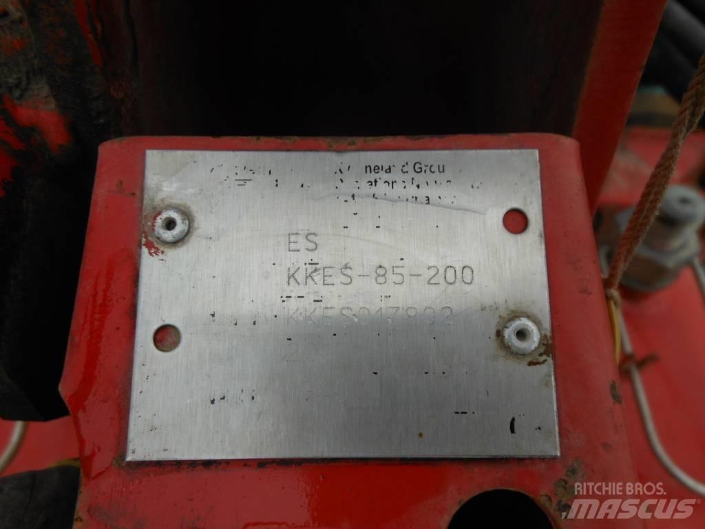 Kverneland ES85 Реверсивни плугове