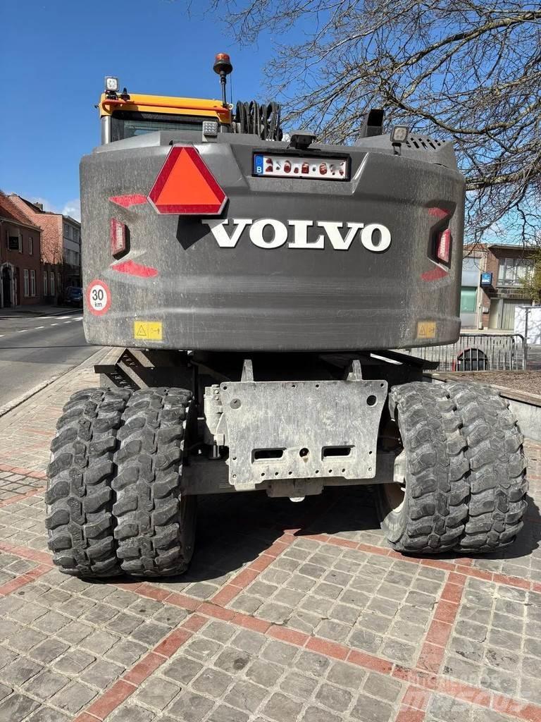 Volvo EWR150E Колесни екскаватори