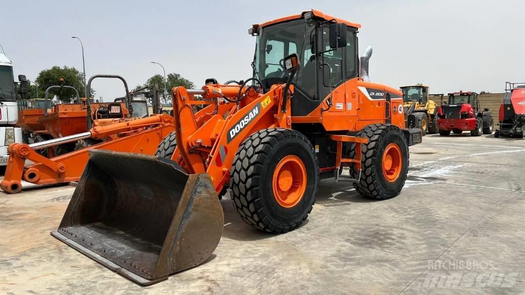 Doosan DL 200-5 Мини товарачи