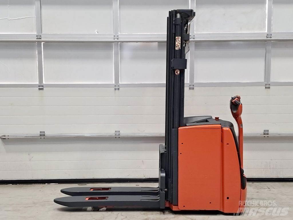 Linde L20 Колички високоповдигачи с теглич