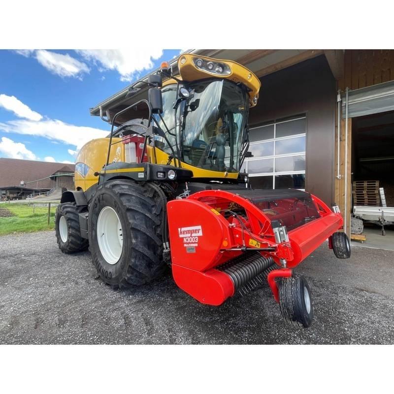 New Holland FR 700 Самоходни фуражири