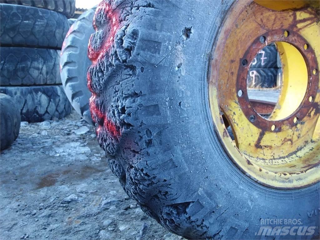 Nokian ELS, 17,5x25 Гуми