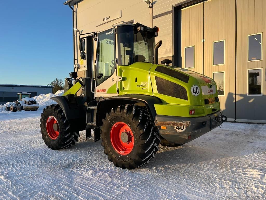 CLAAS Torion 956 Колесни товарачи