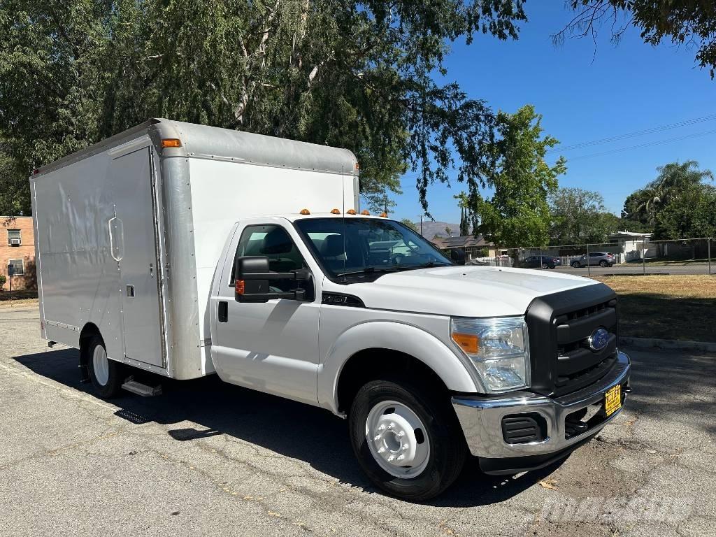 Ford F 350 Пикапи