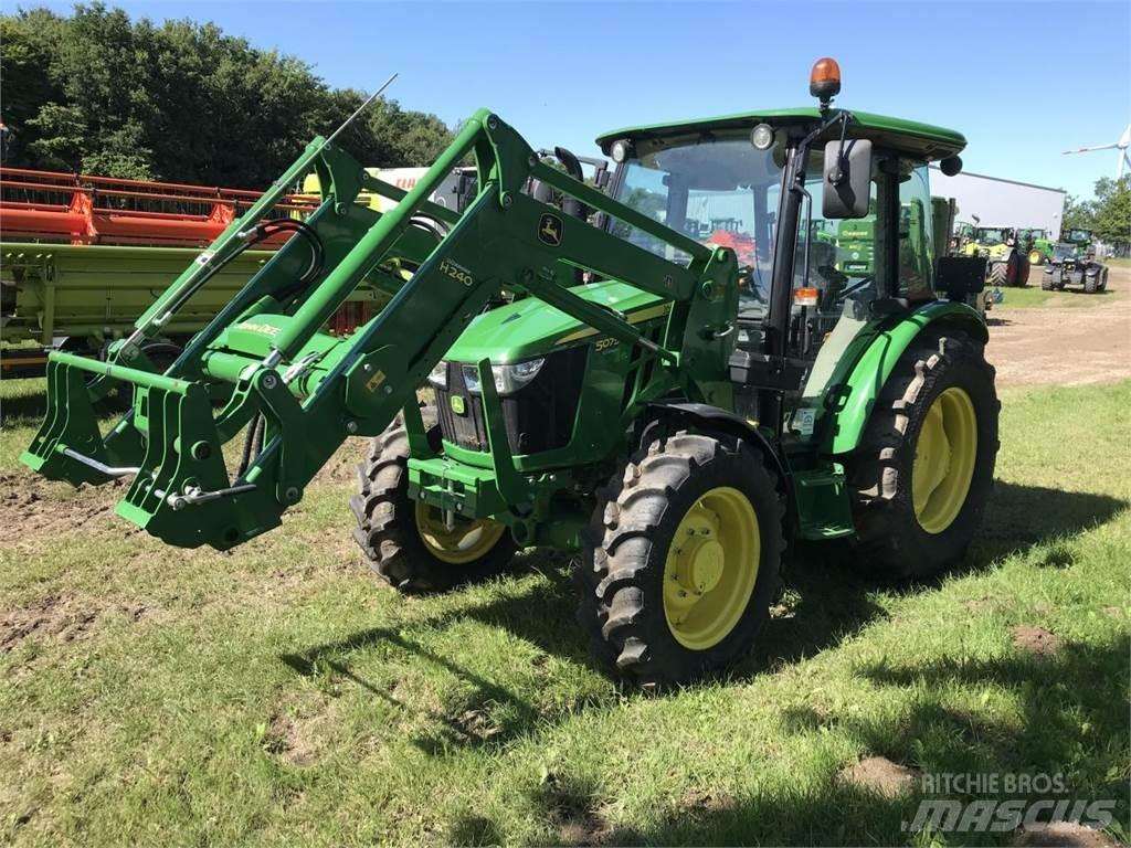 John Deere 5075E Трактори