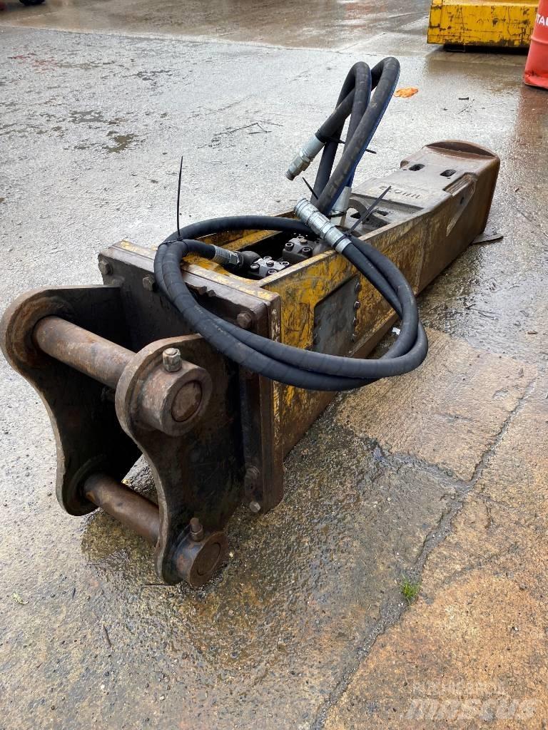 Indeco HP 2500 Чукове/Раздробители
