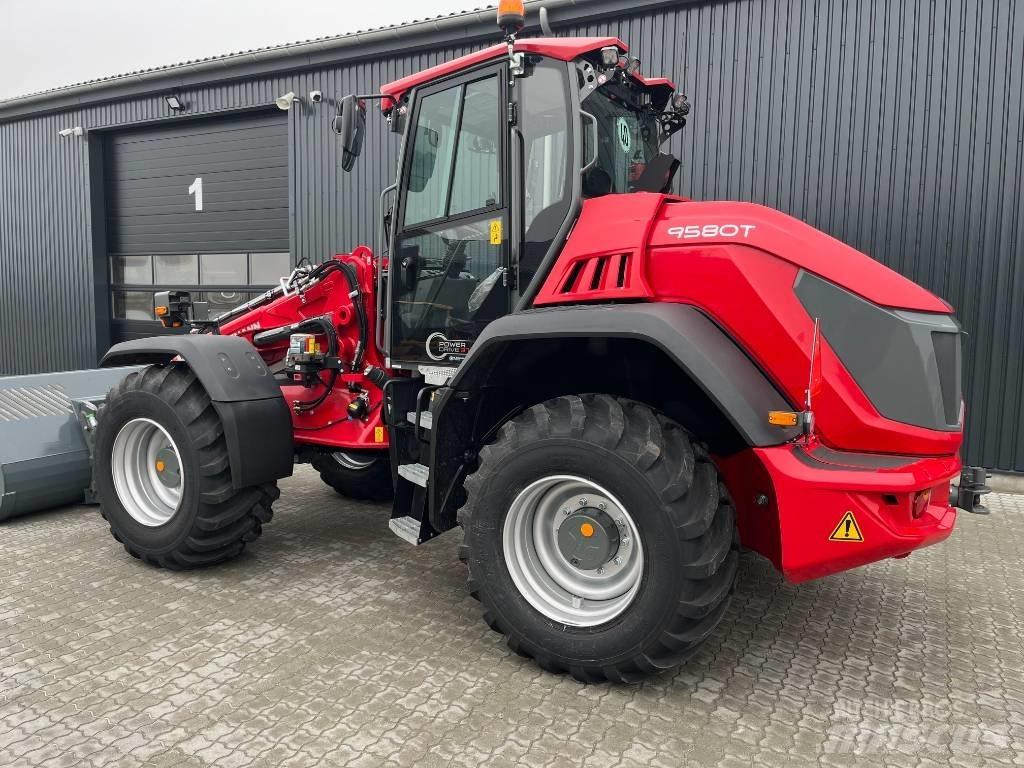 Weidemann 9580 T Телескопични челни товарачи
