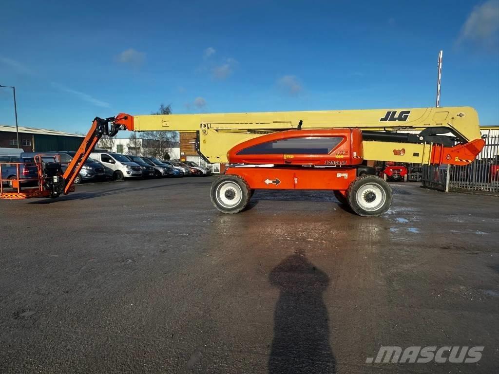 JLG 1250 AJP Съчленени стрелови подемници