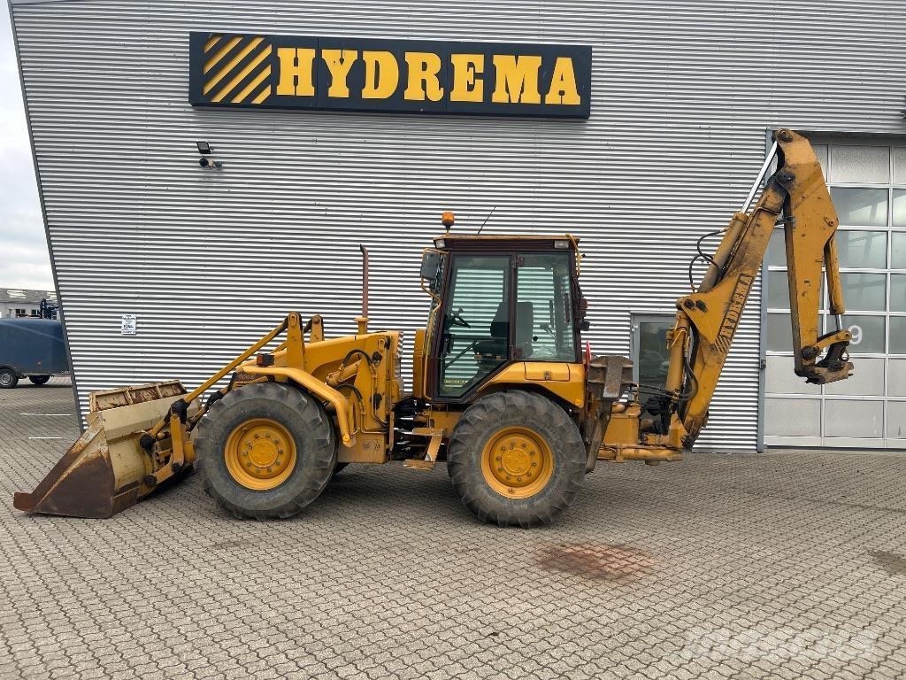 Hydrema 906 B Товарач със заден ексватор