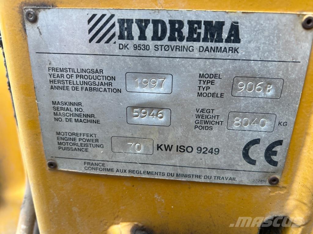 Hydrema 906 B Товарач със заден ексватор