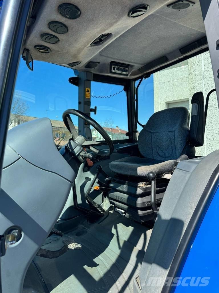 New Holland TL 90 A Трактори