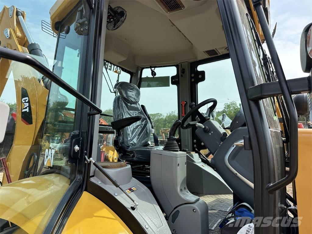CAT 420 F2 Товарач със заден ексватор