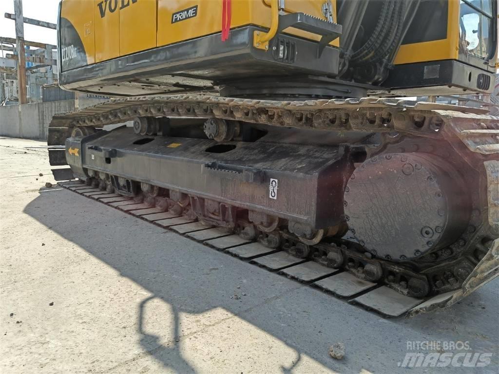 Volvo EC210B Верижен екскаватор