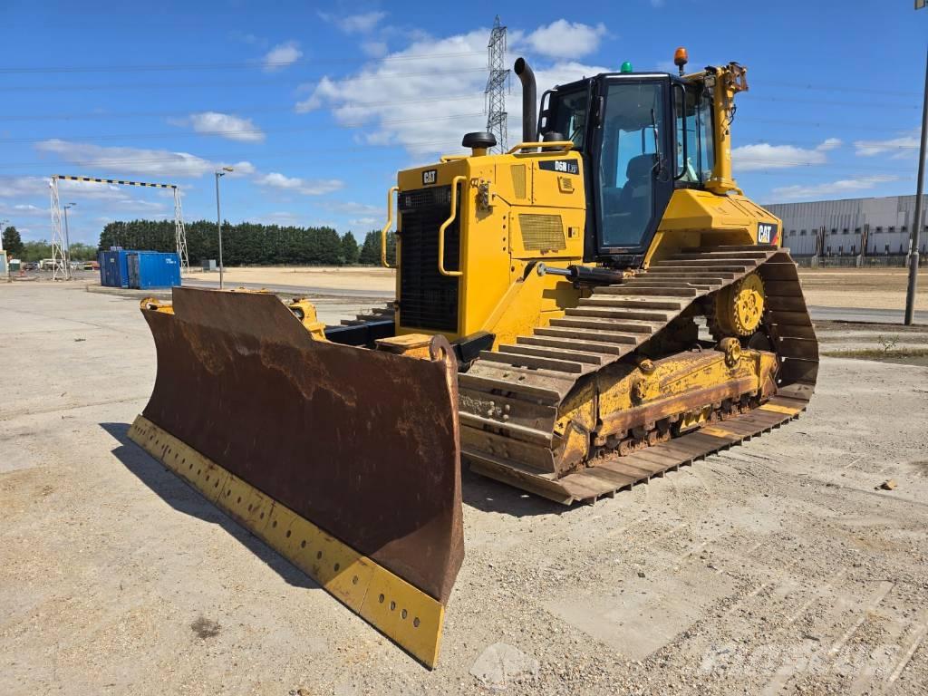 CAT D 6 N LGP Верижни булдозери
