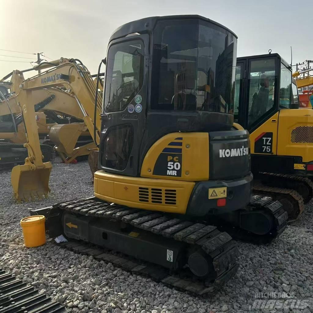 Komatsu 50-2 Верижен екскаватор