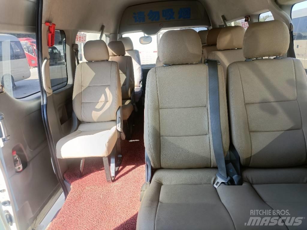 Toyota Hiace Междуградски автобуси