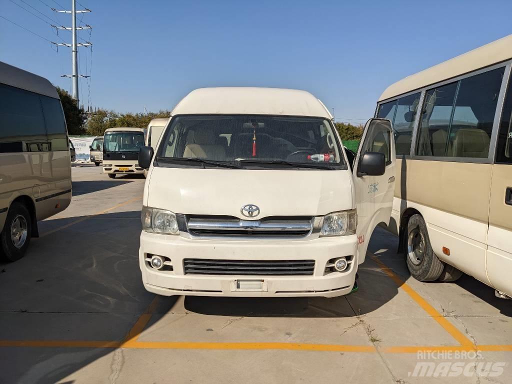 Toyota Hiace Междуградски автобуси