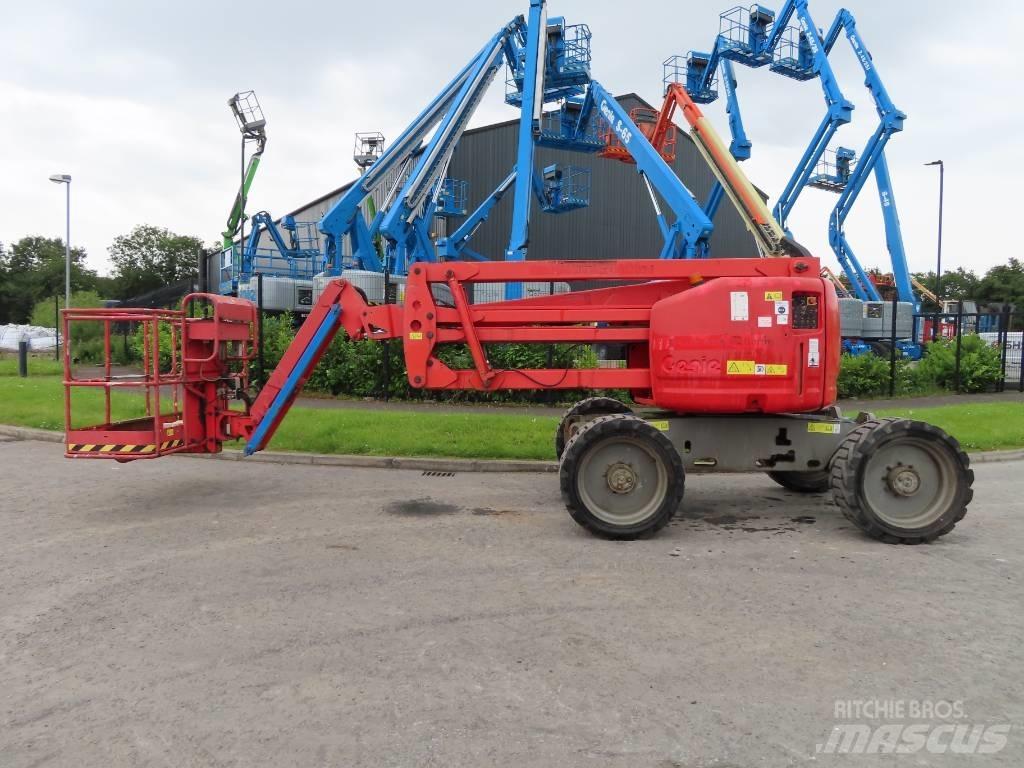 Genie Z 45/25 J Съчленени стрелови подемници