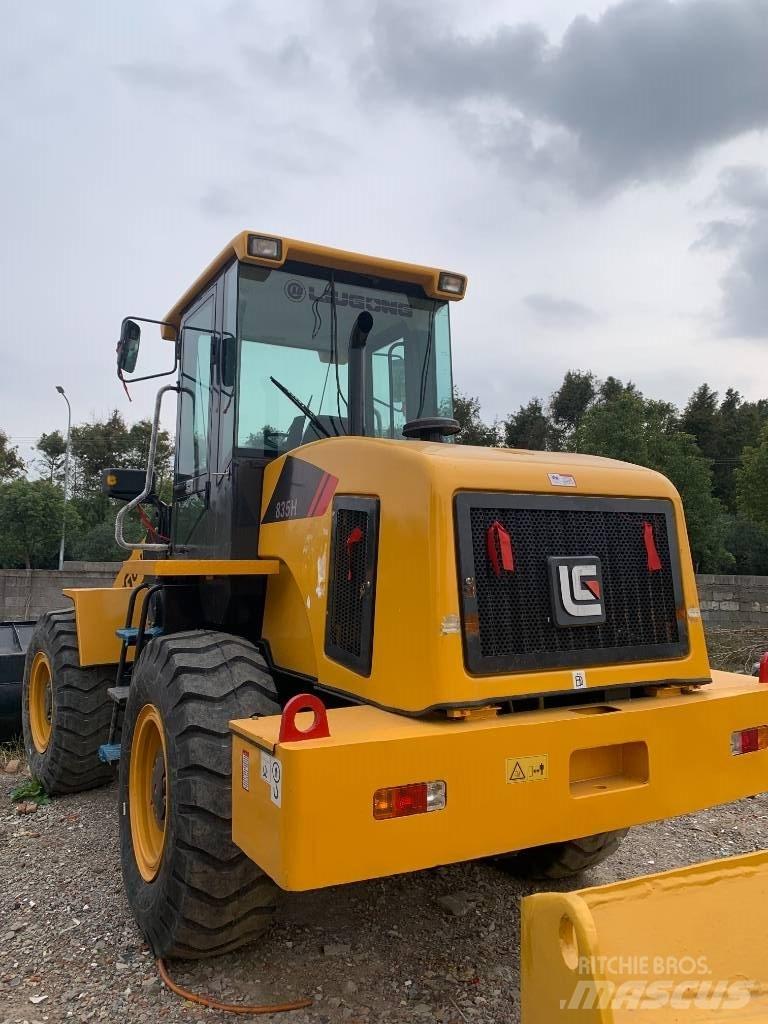 LiuGong 835H Верижен товарач