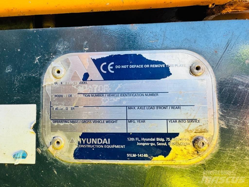 Hyundai HX130A LCR Верижен екскаватор