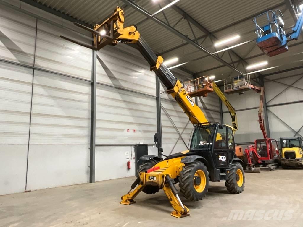 JCB 535-125 Телескопични товарачи
