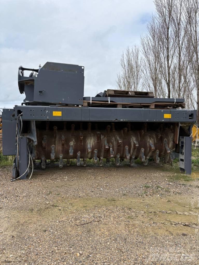 Wirtgen 220 SMI Строителство - Други