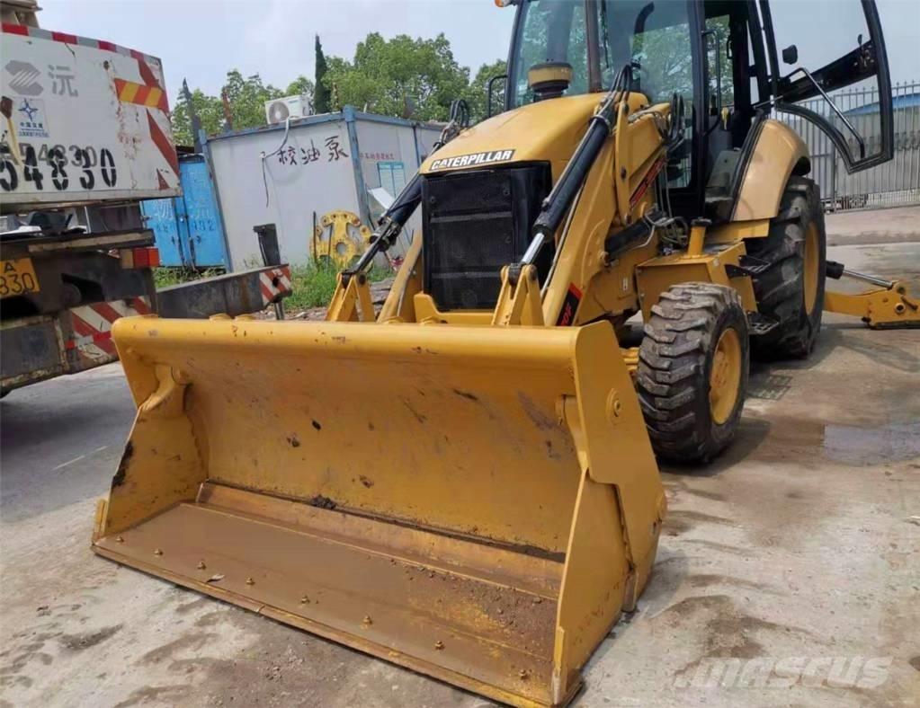 CAT 430F Товарач със заден ексватор